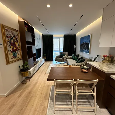 Adam's House Apartmán