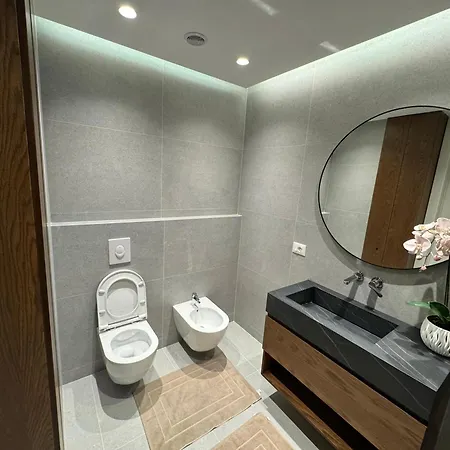 Apartmán Adam's House